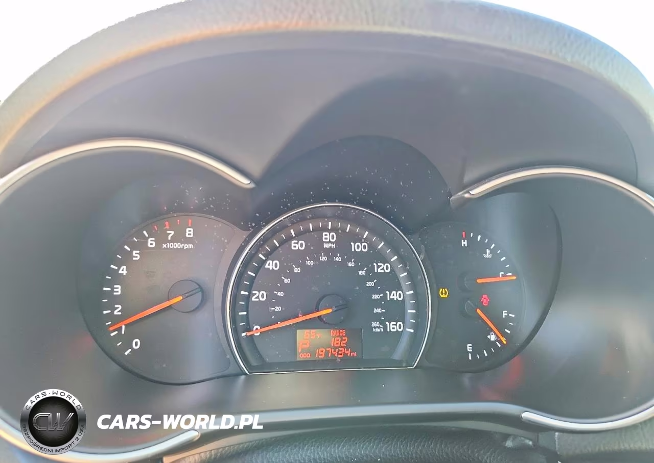 2014 Kia Sorento Lx VIN:5XYKTDA6XEG472265 - 9