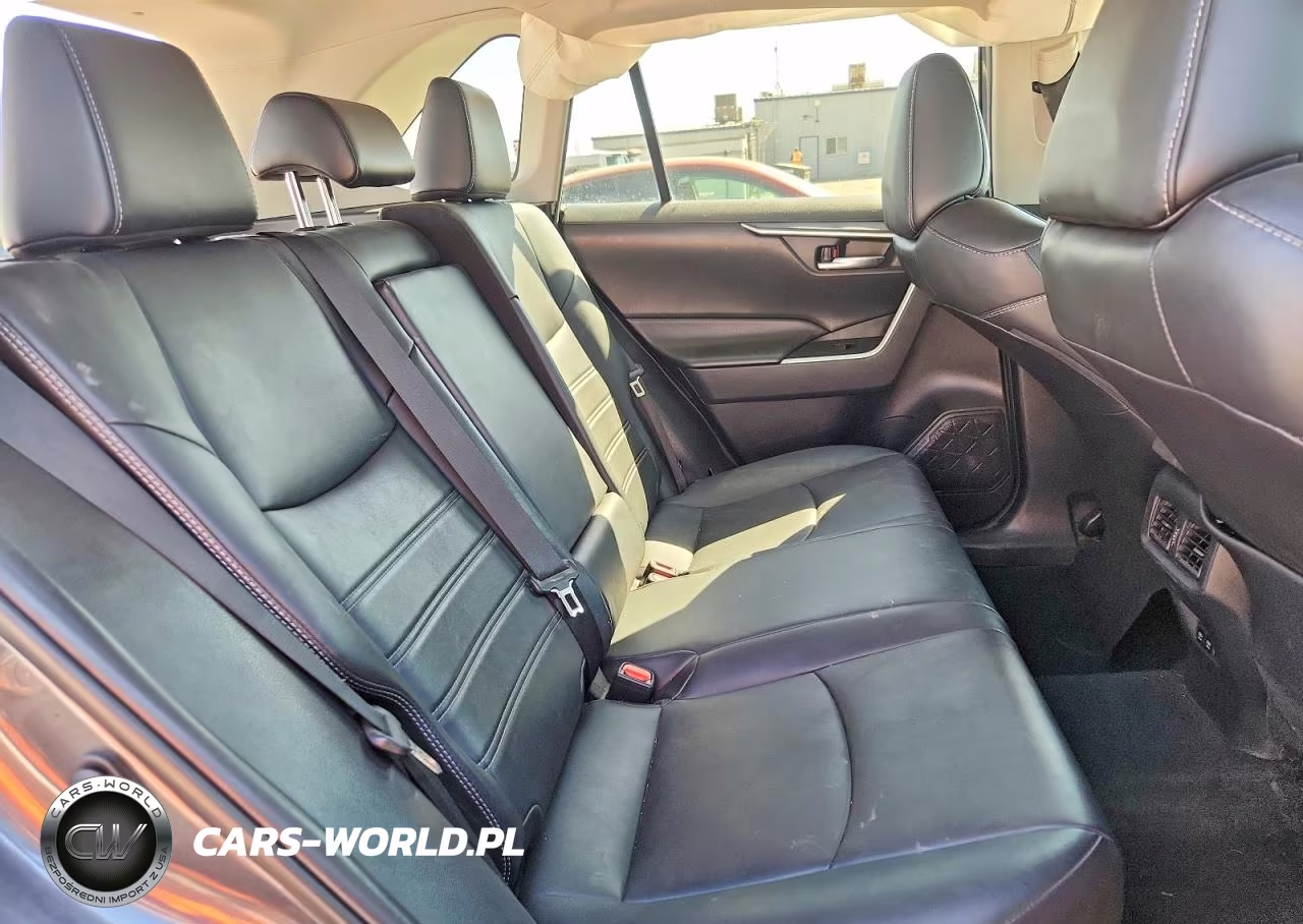 2021 Toyota Rav4 Xle Premium VIN:2T3A1RFVXMW160588 - 10
