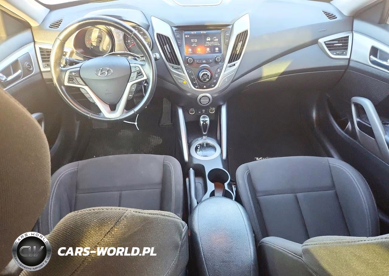 2017 Hyundai Veloster Base VIN:KMHTC6AD1HU304916 - 8