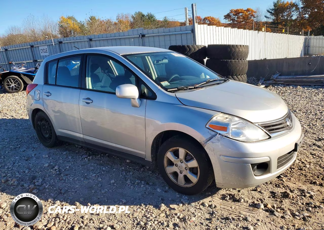 2011 Nissan Versa 1.8 S VIN:3N1BC1CP1BL415688 - 4