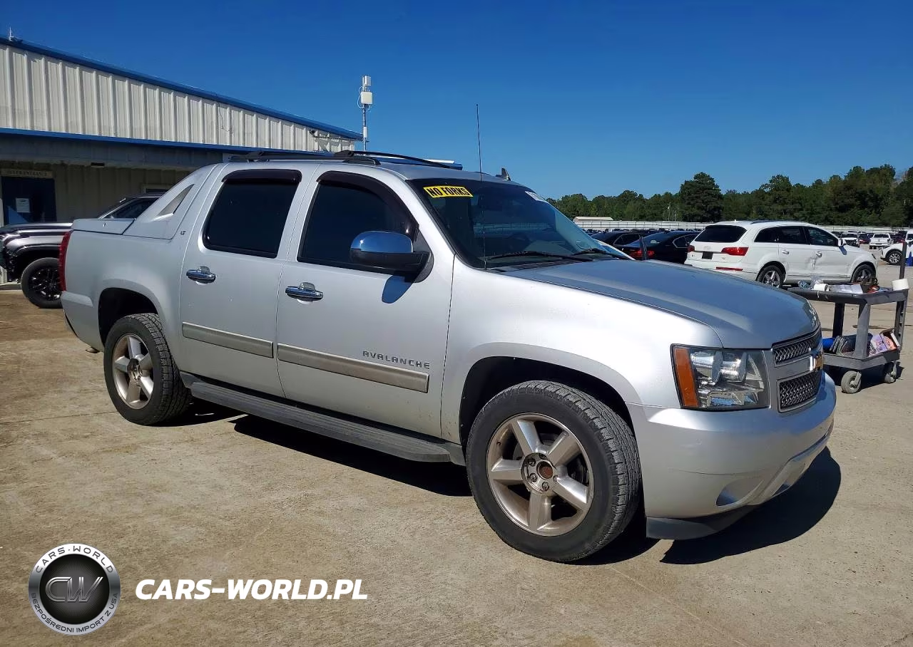 2012 Chevrolet Avalanche Lt VIN:3GNMCFE05CG290053 - 4