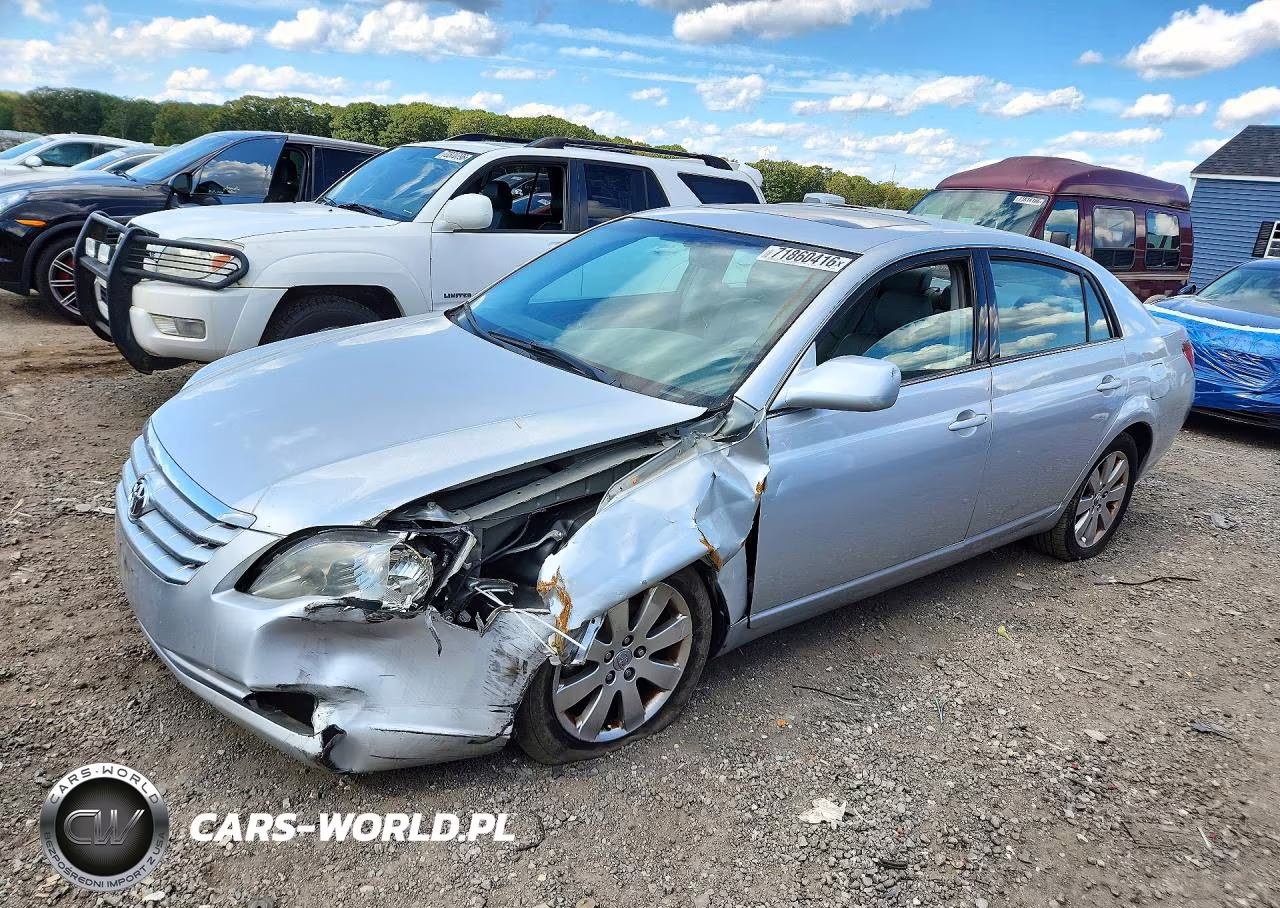 2005 Toyota Avalon Xls
