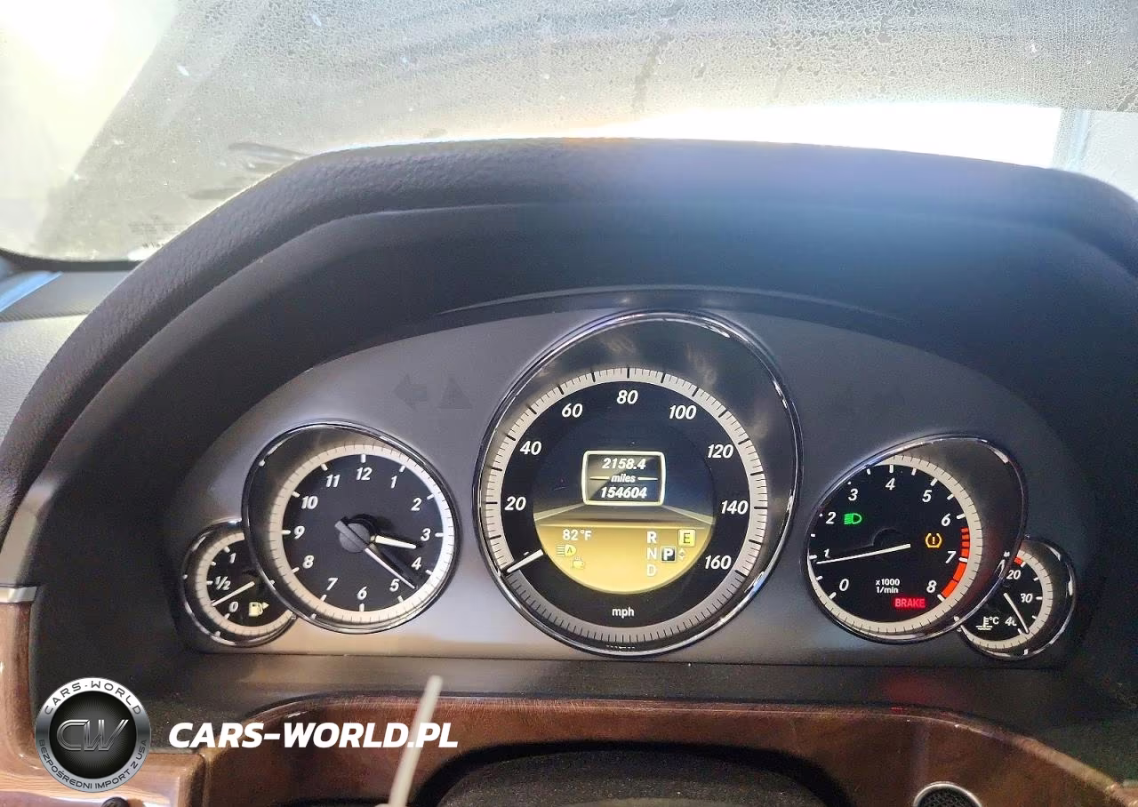 2012 Mercedes-Benz E 550 4Matic VIN:WDDHF9BBXCA527097 - 9