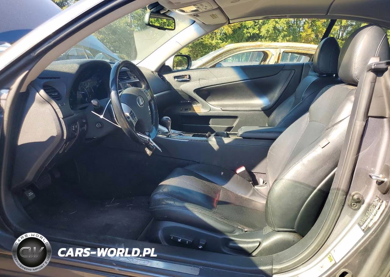 2012 Lexus Is 250C Base VIN:JTHFF2C28C2525364 - 7