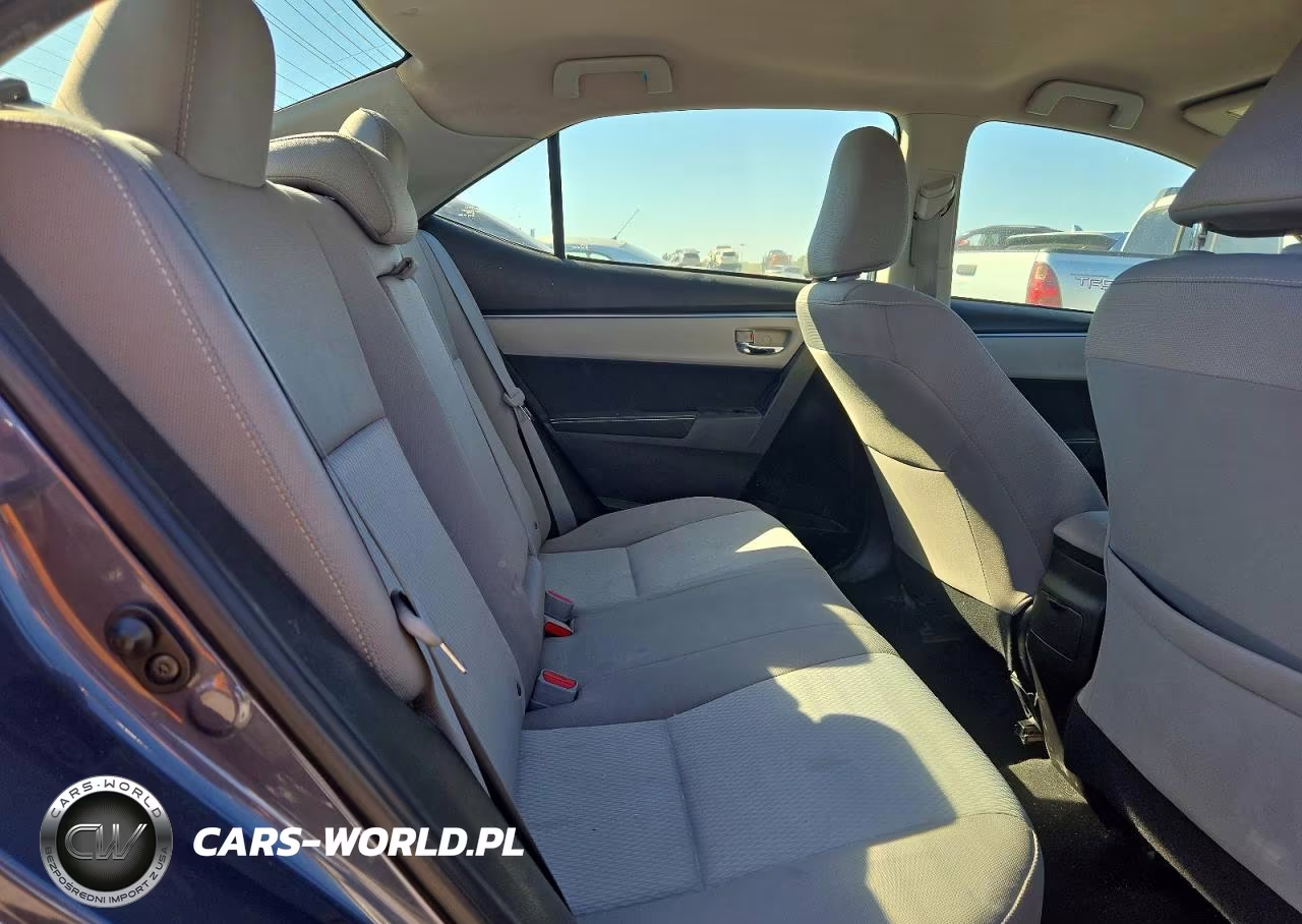 2016 Toyota Corolla Le VIN:5YFBURHE8GP516611 - 10