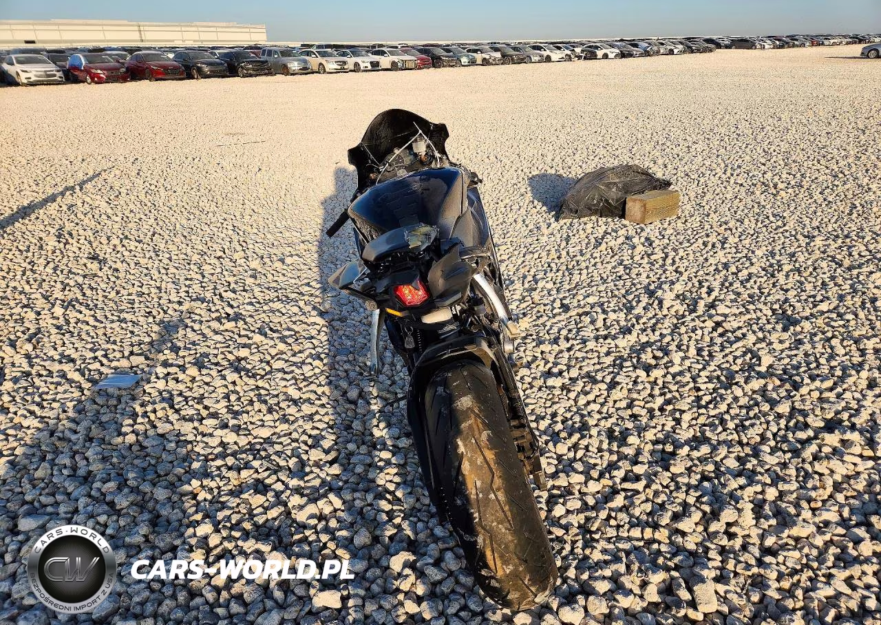 2020 Yamaha Yzfr6 VIN:JYARJ28E2LA005405 - 4