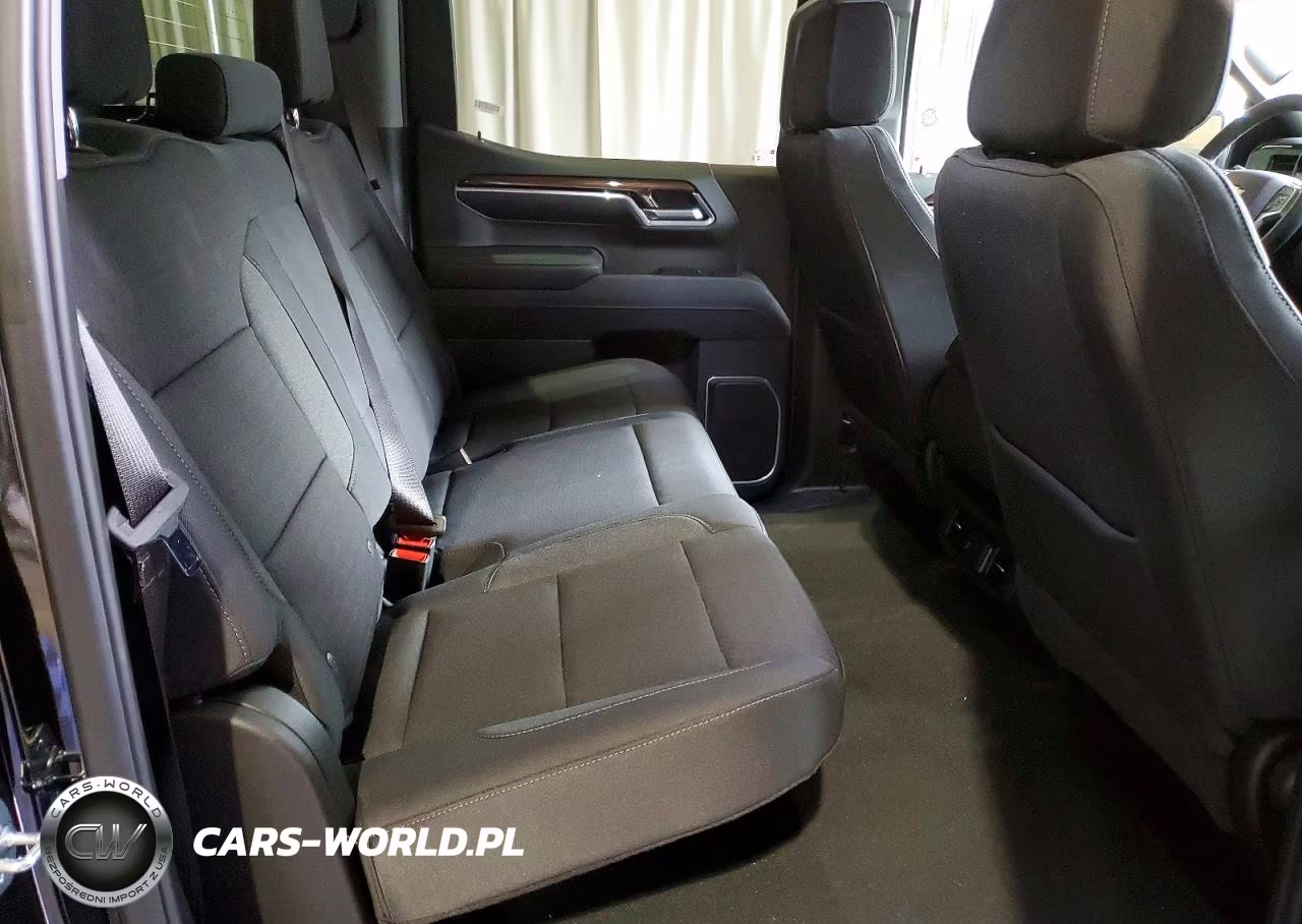 2026 Chevrolet Silverado K1500 Lt VIN:1GCUKDED8TZ441776 - 10