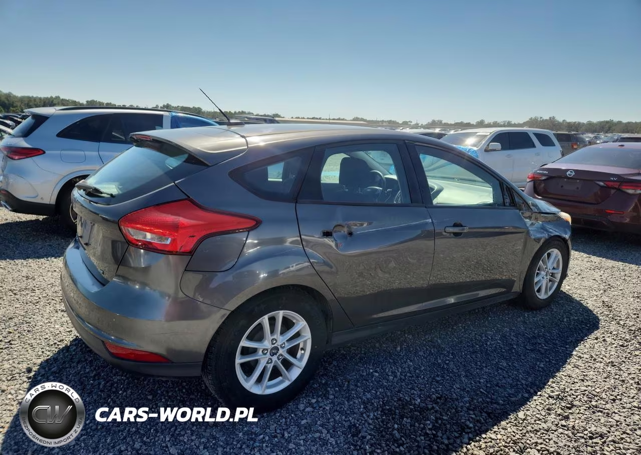 2017 Ford Focus 4D Se Se VIN:1FADP3K29HL340034 - 3