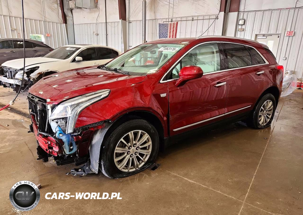 2018 Cadillac Xt5 Luxury VIN:1GYKNDRS1JZ181266 - 1