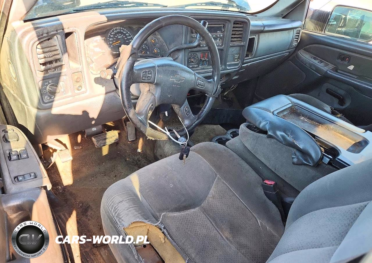 2003 Chevrolet Silverado K2500 Heavy Duty VIN:1GCHK29163E371885 - 8