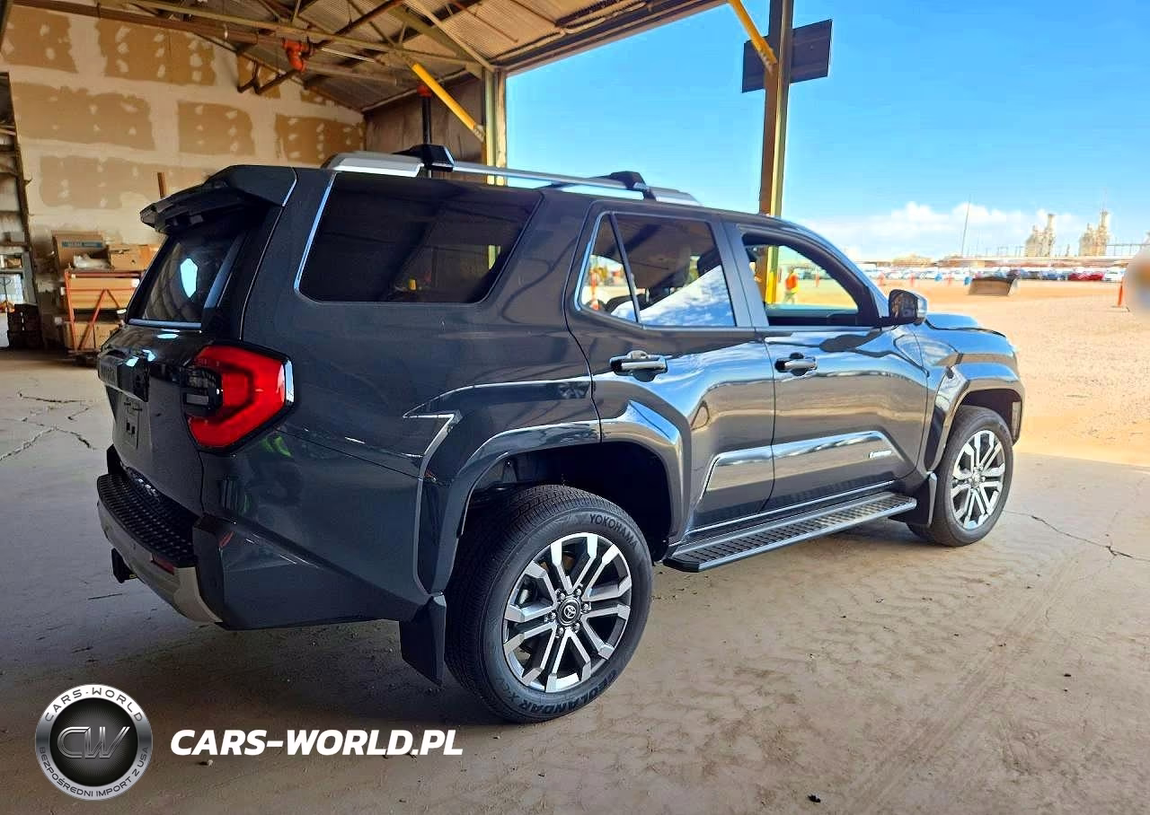 2026 Toyota 4Runner Limited VIN:JTEVA5BR2T5086183 - 3