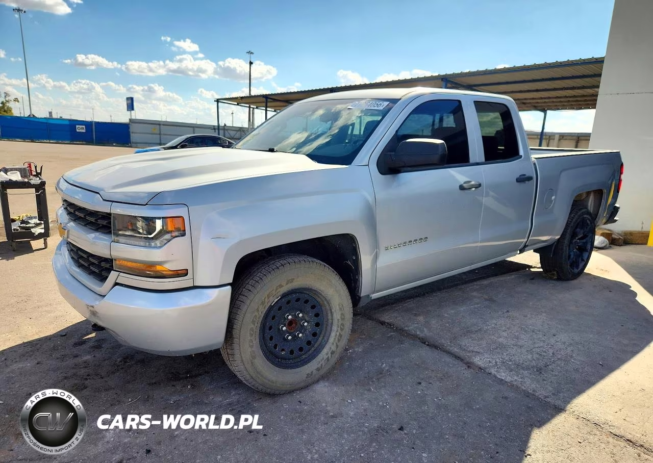 2017 Chevrolet Silverado 1500 Custom