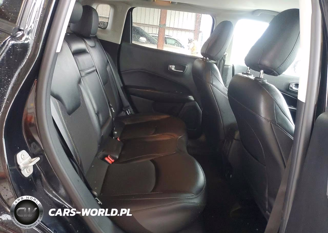 2019 Jeep Compass Latitude VIN:3C4NJCBB0KT646583 - 11