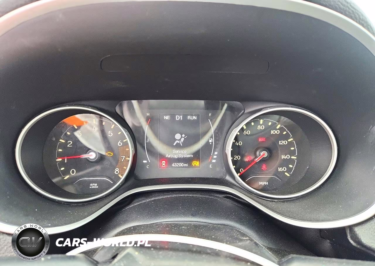 2019 Jeep Compass Latitude VIN:3C4NJCBB0KT646583 - 9
