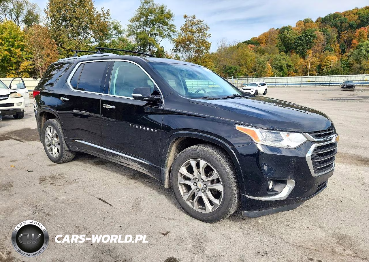2019 Chevrolet Traverse Premier VIN:1GNEVKKWXKJ134653 - 4