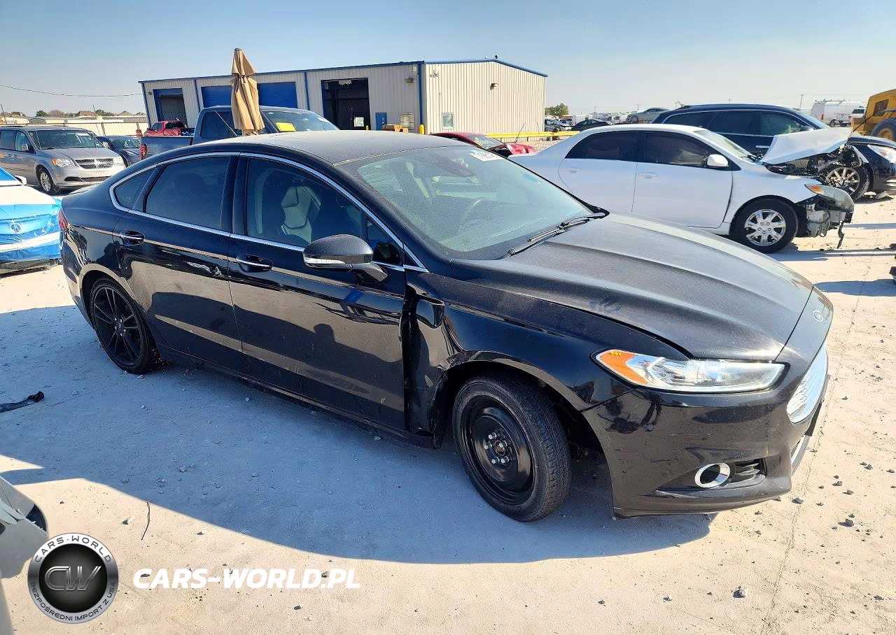 2015 Ford Fusion Titanium VIN:3FA6P0K96FR104394 - 4