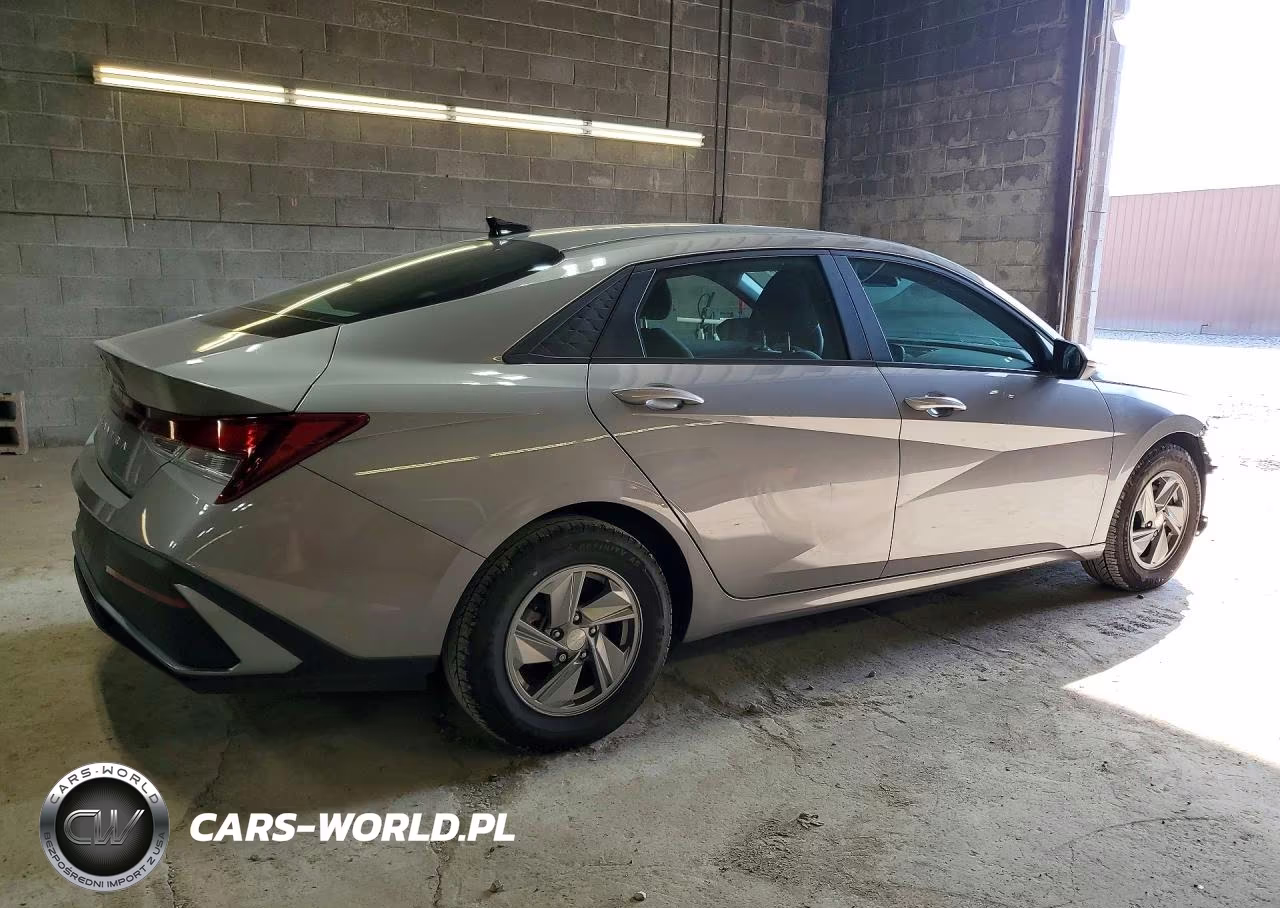 2024 Hyundai Elantra Se VIN:KMHLL4DG7RU680645 - 3