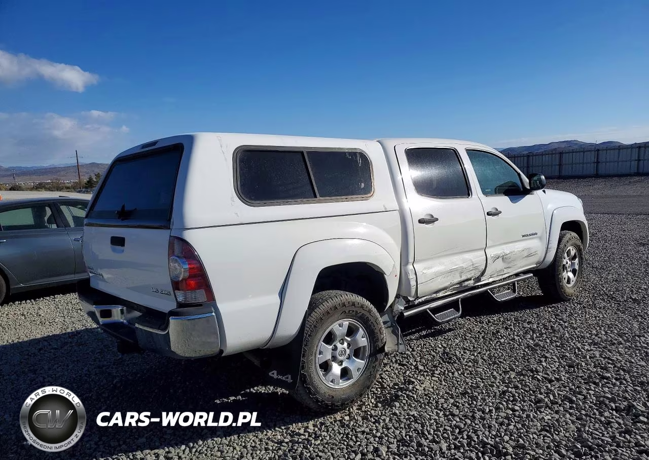 2011 Toyota Tacoma V6 VIN:3TMLU4ENXBM068321 - 3