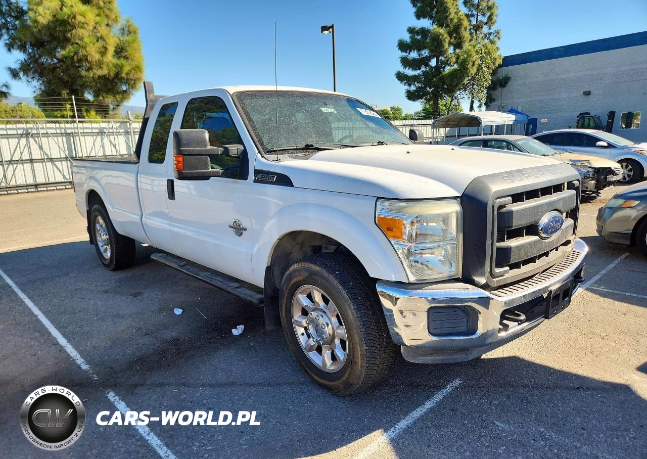 2014 Ford F250 Super Duty VIN:1FT7X2AT9EEA53823 - 4