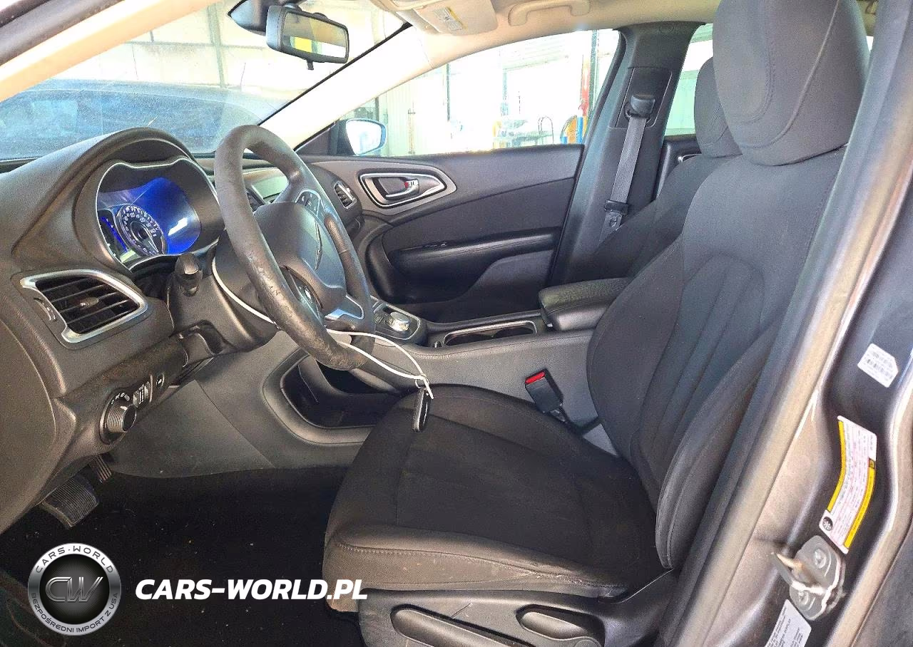 2016 Chrysler 200 Limited VIN:1C3CCCAB5GN163766 - 7
