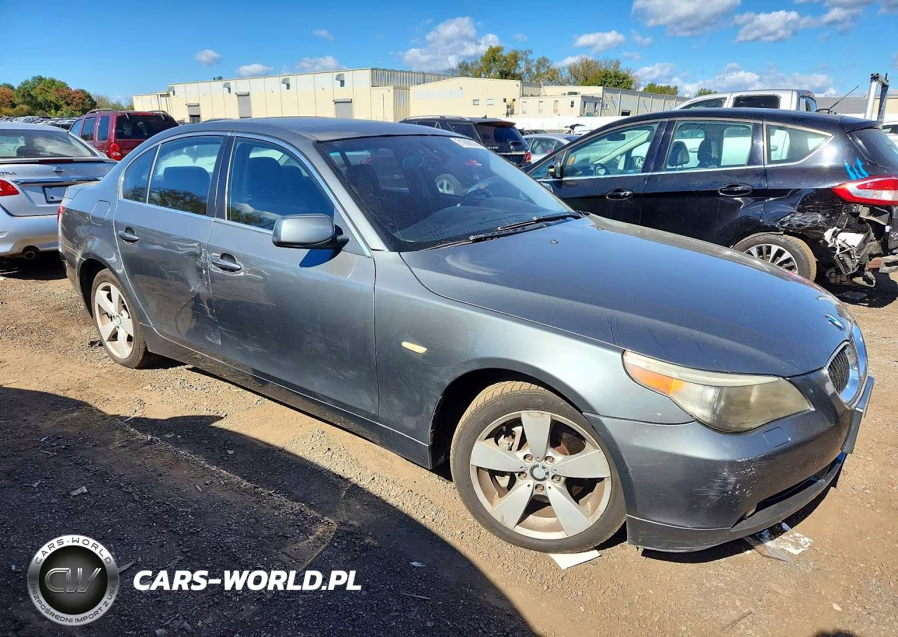 2006 BMW 530 Xi VIN:WBANF73596CU19022 - 4
