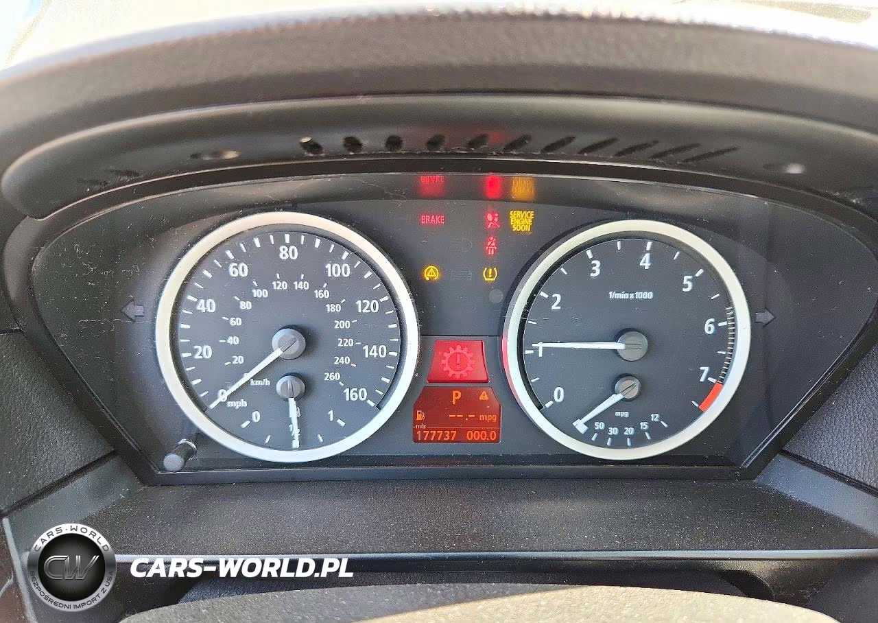 2006 BMW 530 Xi VIN:WBANF73596CU19022 - 9
