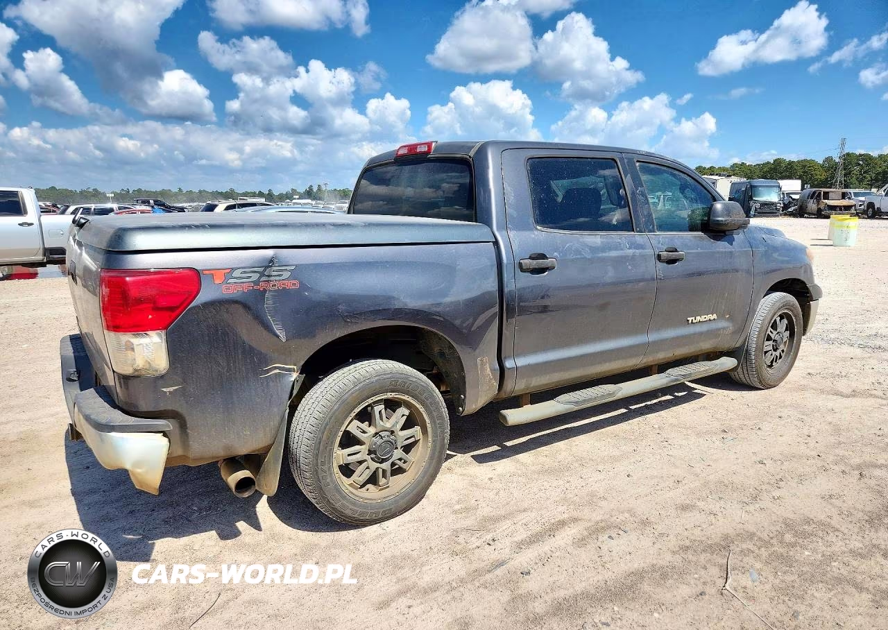 2013 Toyota Tundra Crewmax Sr5 VIN:5TFEM5F17DX067425 - 3