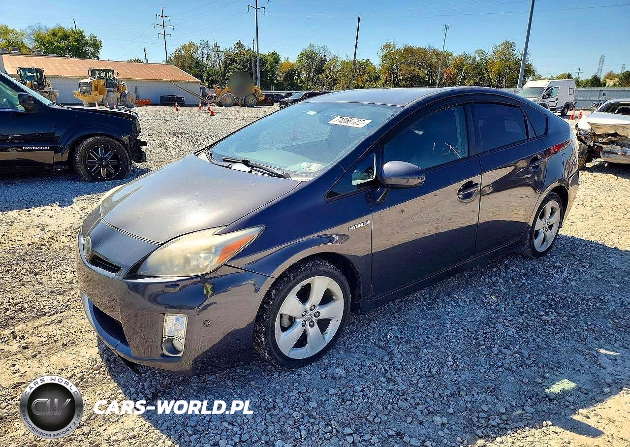 2010 Toyota Prius V – zdjęcie 1 z 12