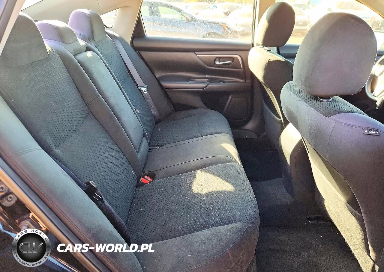 2015 Nissan Altima 2.5 S VIN:1N4AL3AP1FN915918 - 10