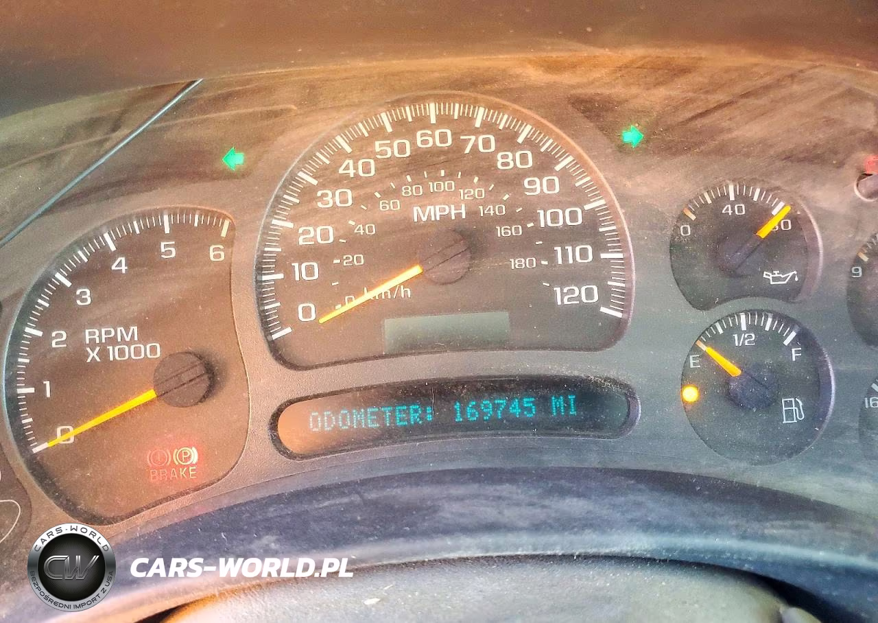 2003 Chevrolet Suburban C1500 VIN:3GNEC16T13G237544 - 9