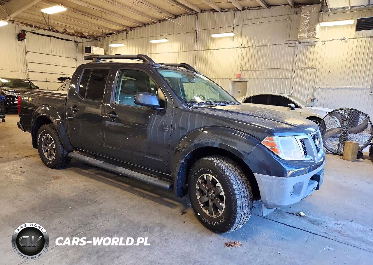 2015 Nissan Frontier Pro-4X VIN:1N6AD0EV4FN703980 - 4