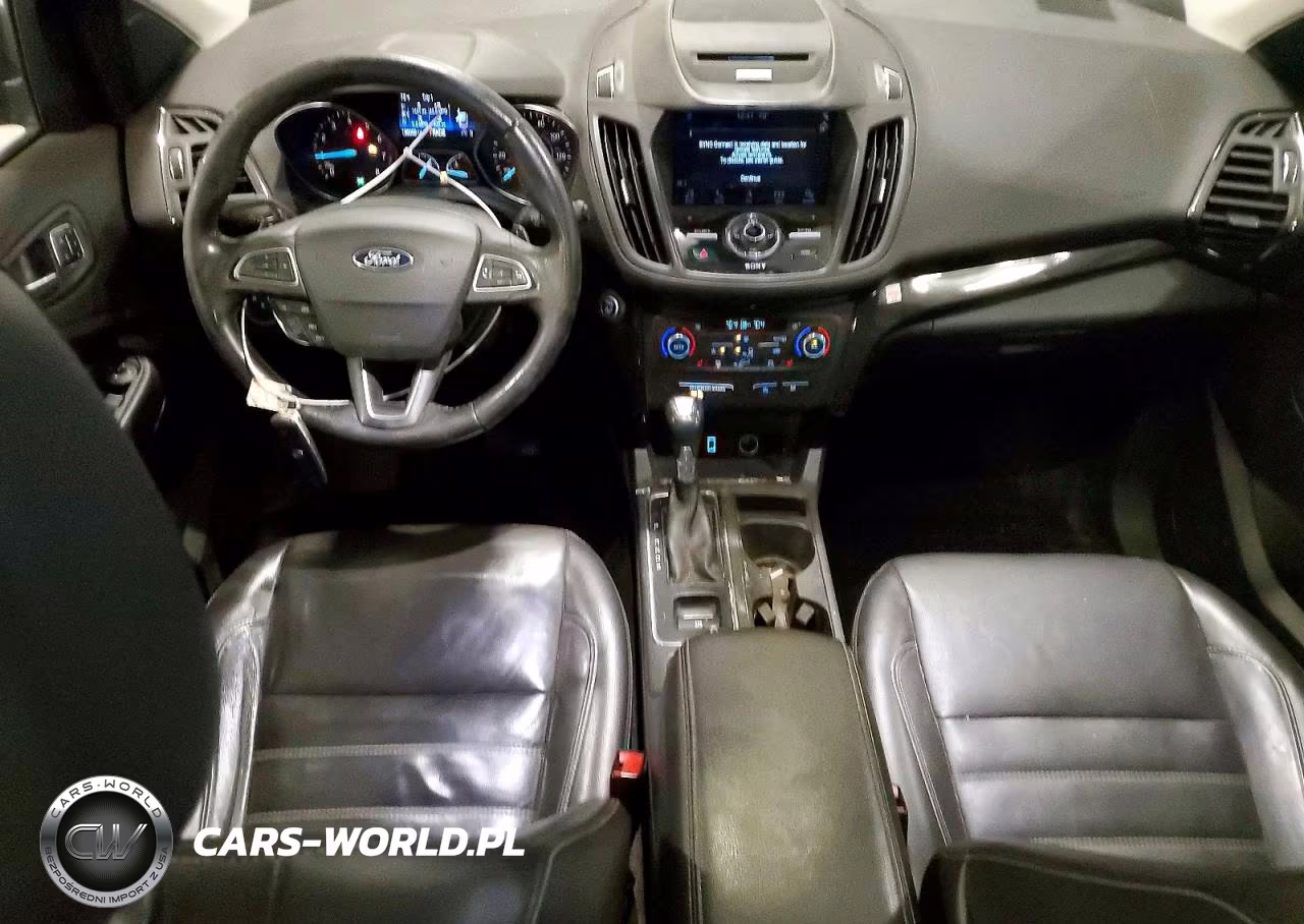 2017 Ford Escape Titanium VIN:1FMCU9J95HUA14625 - 8
