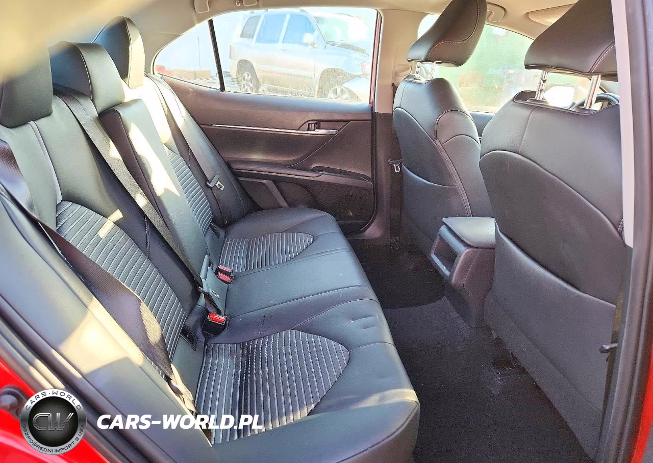 2019 Toyota Camry Se VIN:4T1B11HK5KU289546 - 10