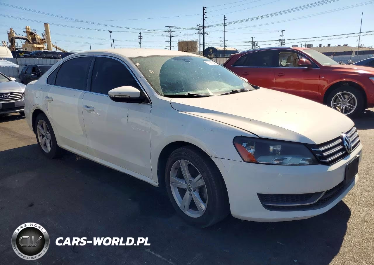 2012 Volkswagen Passat Se VIN:1VWBP7A3XCC089369 - 4