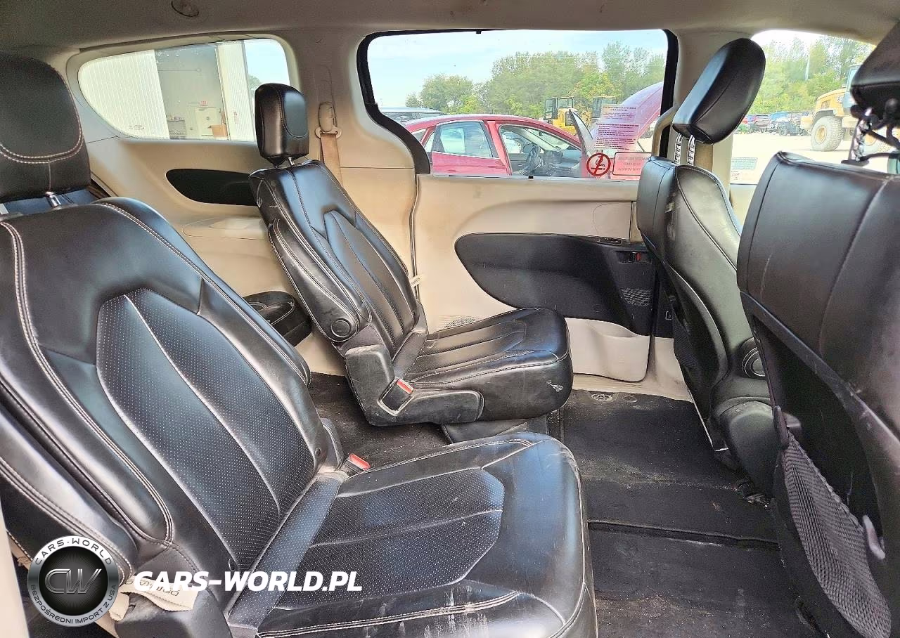 2020 Chrysler Voyager Lxi VIN:2C4RC1DG3LR265498 - 11
