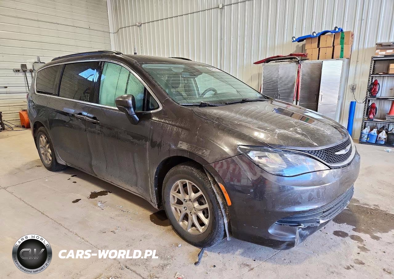 2020 Chrysler Voyager Lxi VIN:2C4RC1DG3LR265498 - 4