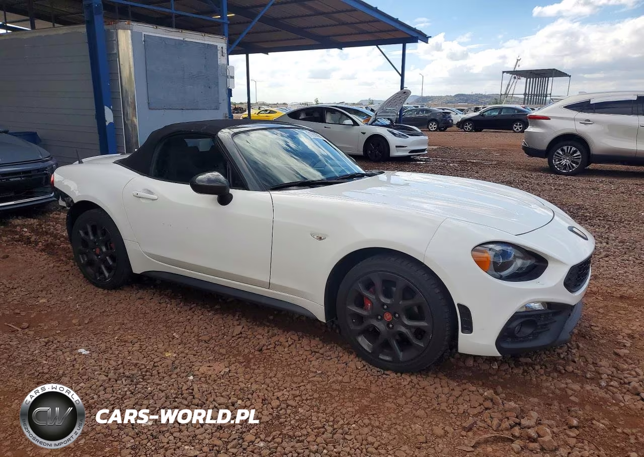 2019 Fiat 124 Spider Classica VIN:JC1NFAEK8K0141421 - 4