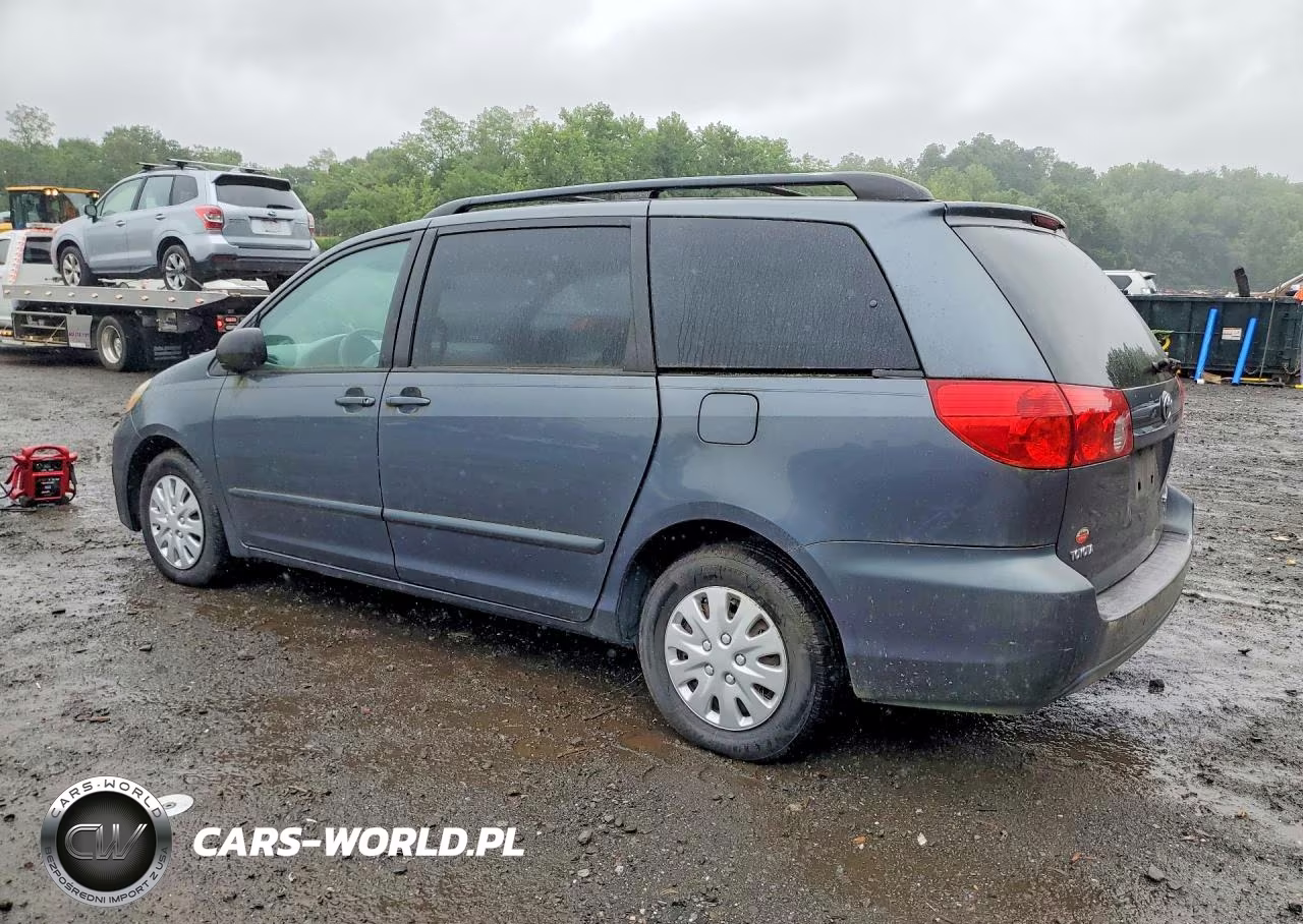 2009 Toyota Sienna VIN:5TDZK23C39S240592 - 2