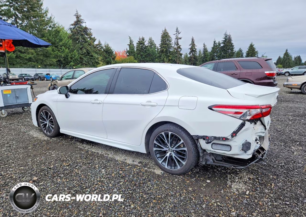 2018 Toyota Camry Se VIN:4T1B11HK5JU145039 - 2
