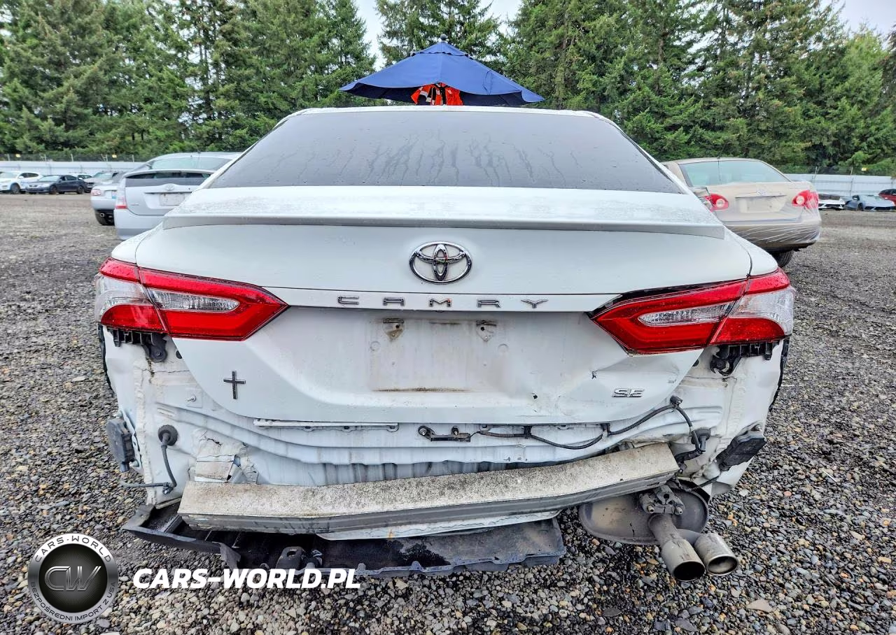 2018 Toyota Camry Se VIN:4T1B11HK5JU145039 - 6