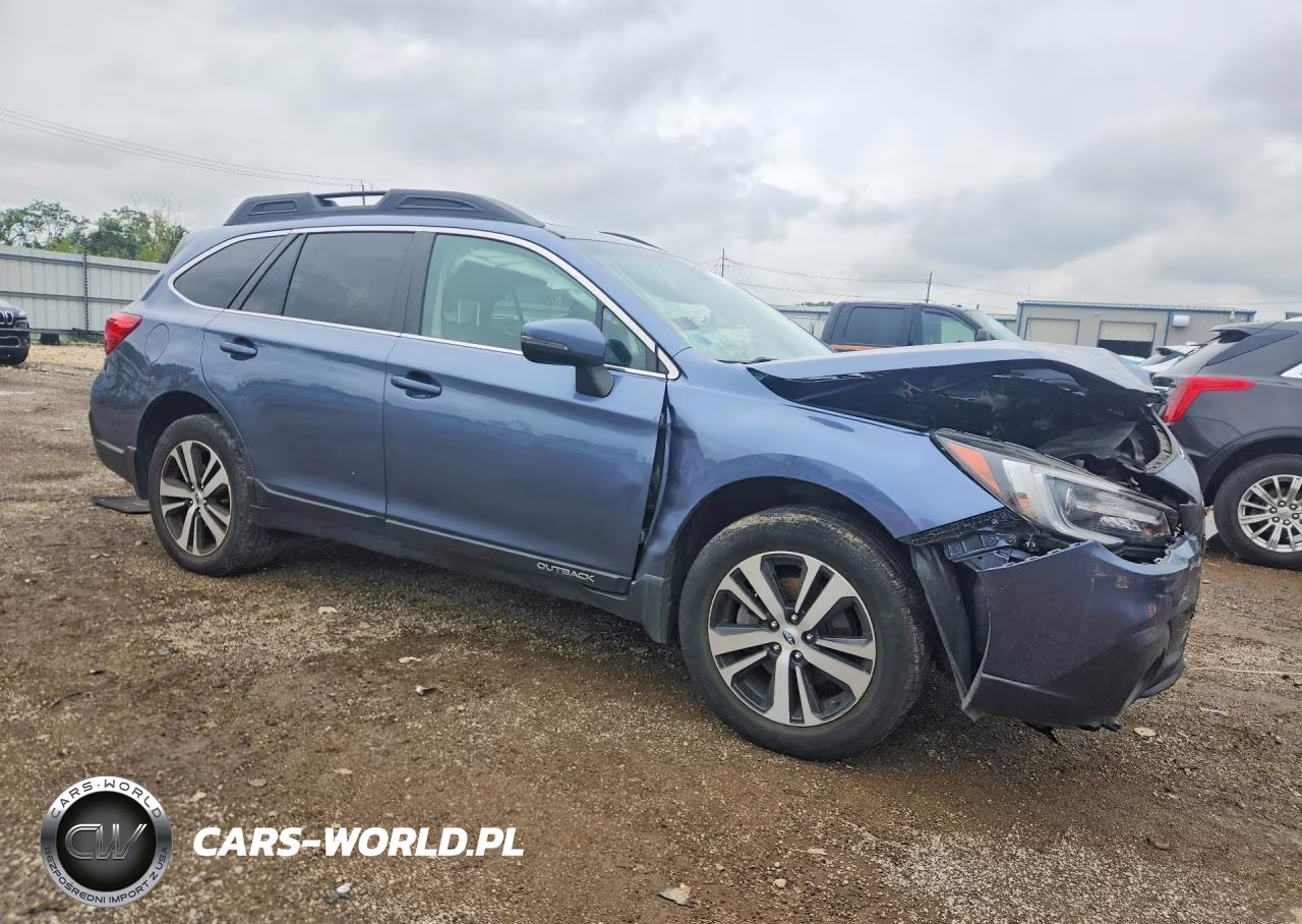 2018 Subaru Outback 2.5I Limited VIN:4S4BSANC6J3213901 - 4