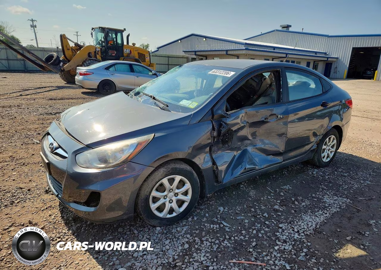 2012 Hyundai Accent Gls – zdjęcie 1 z 12