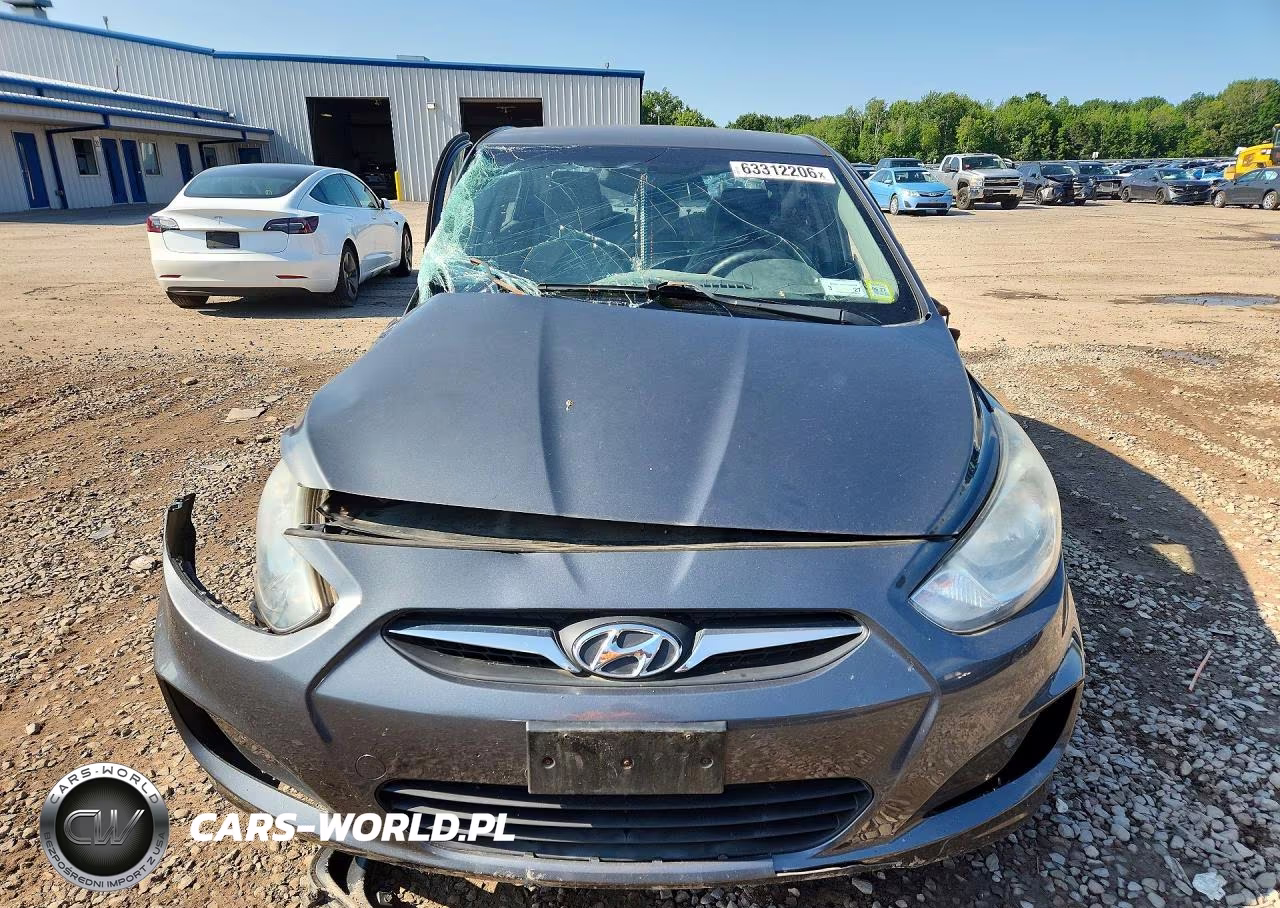 2012 Hyundai Accent Gls VIN:KMHCT4AE7CU114723 - 5