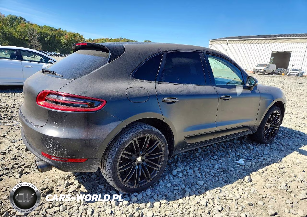 2015 Porsche Macan S VIN:WP1AB2A55FLB60496 - 3