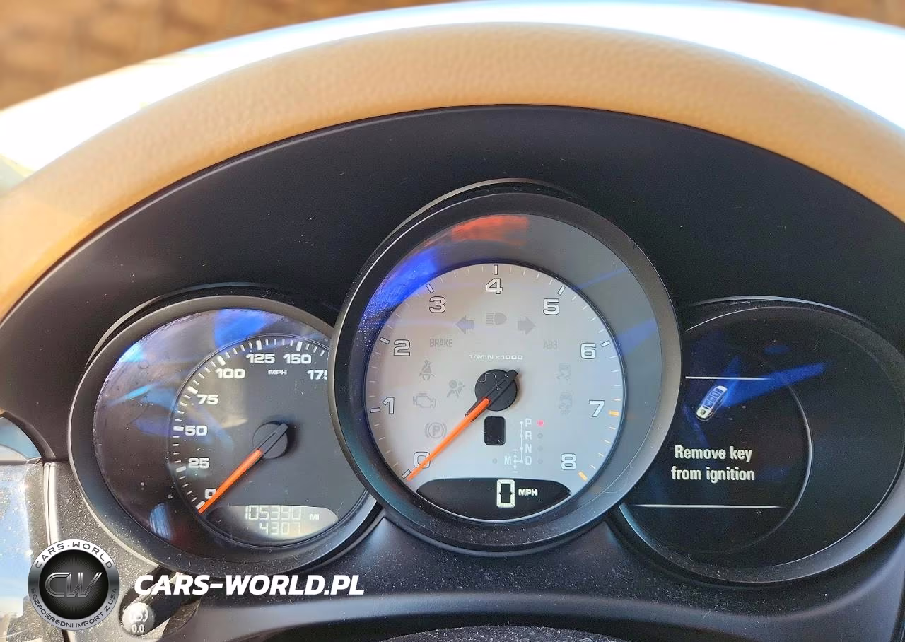 2015 Porsche Macan S VIN:WP1AB2A55FLB60496 - 9