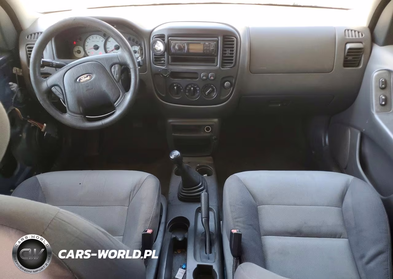 2004 Ford Escape Xls VIN:1FMYU02B94KA28360 - 8
