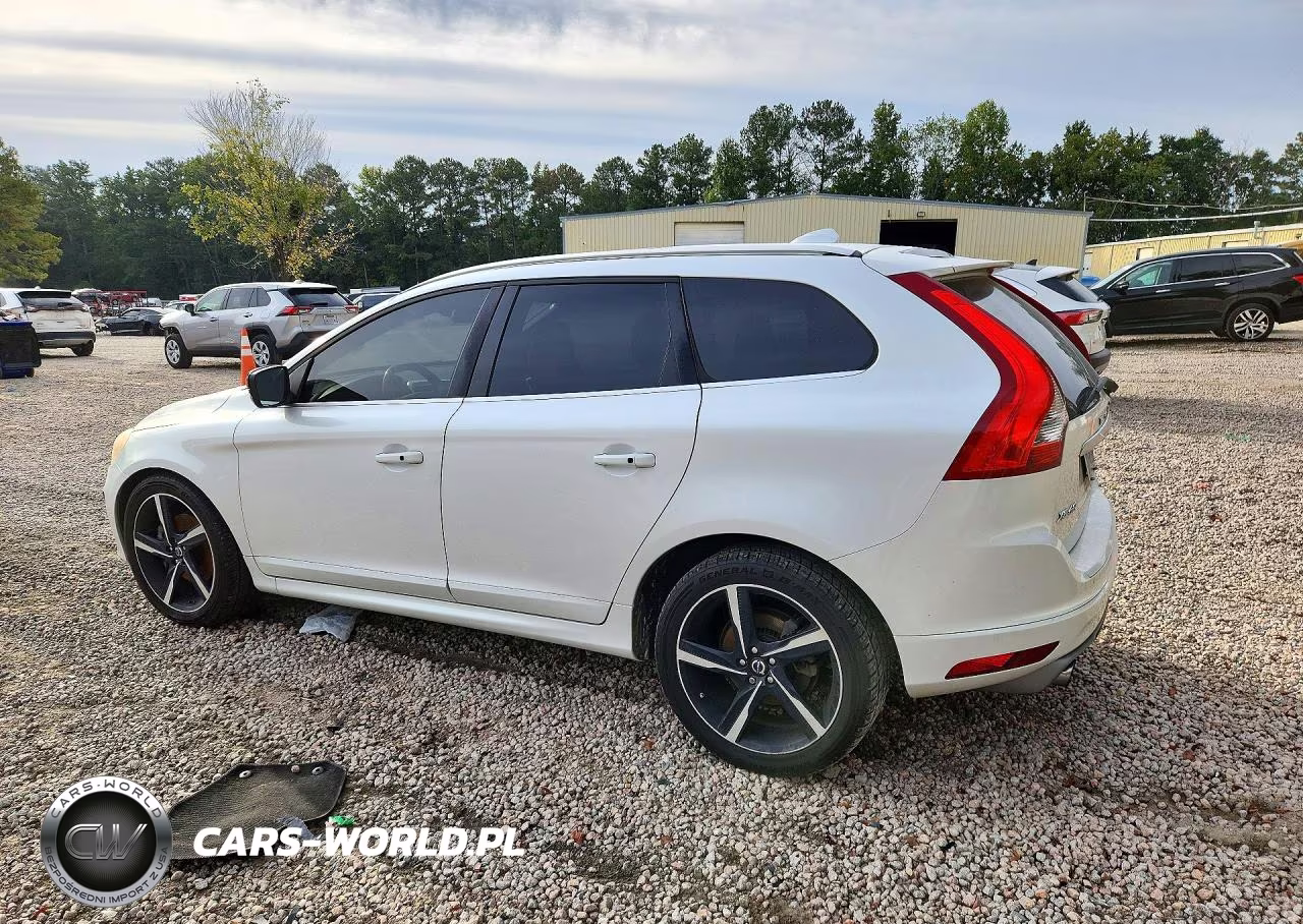 2015 Volvo Xc60 T6 R-Design Premier VIN:YV4902RF0F2560928 - 2