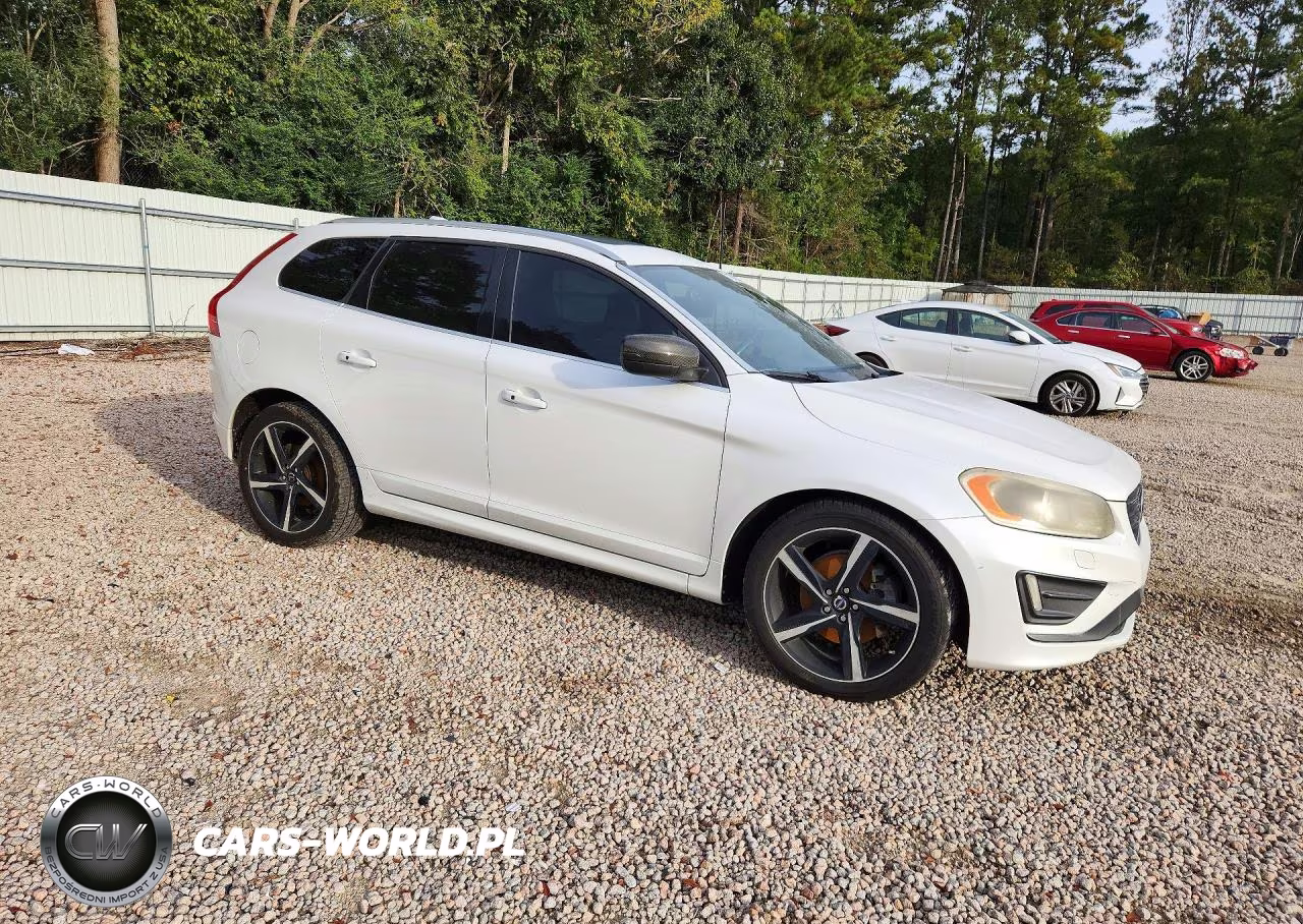 2015 Volvo Xc60 T6 R-Design Premier VIN:YV4902RF0F2560928 - 4