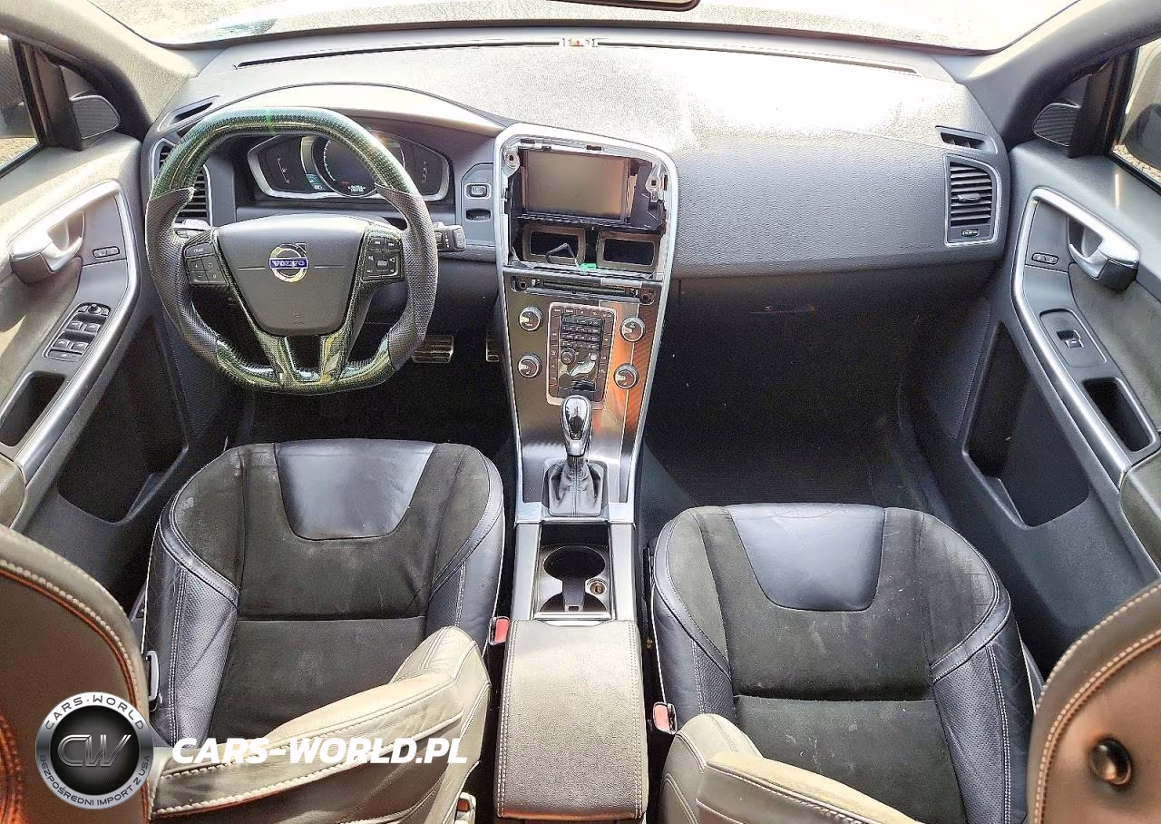 2015 Volvo Xc60 T6 R-Design Premier VIN:YV4902RF0F2560928 - 8