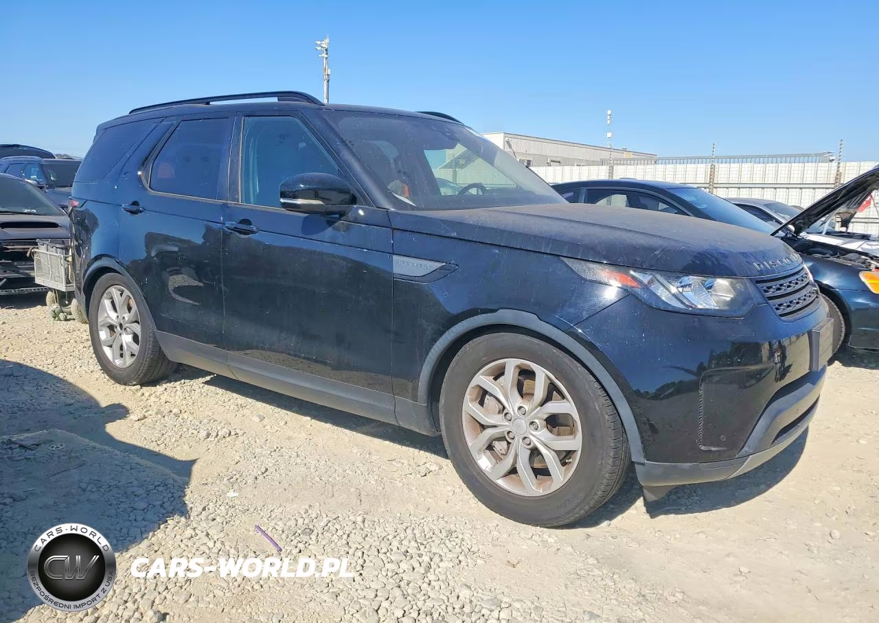2018 Land Rover Discovery Se VIN:SALRG2RV8JA052588 - 4